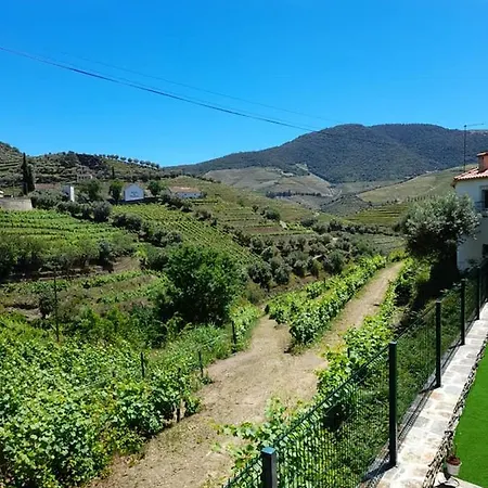 לינה וארוחת בוקר Casa Dona Eufemia Pinhão